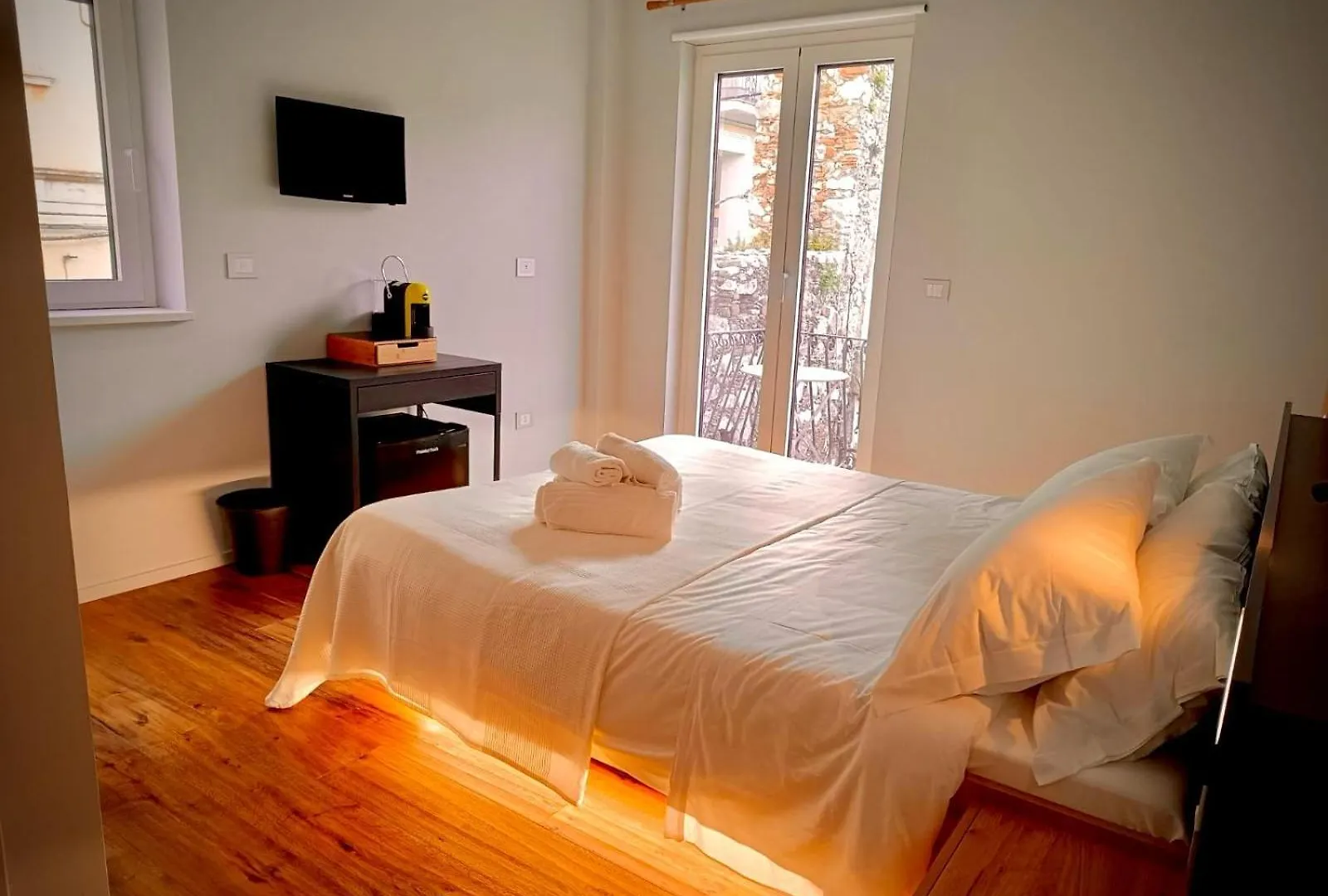 Taormina Boutique Rooms 0*,